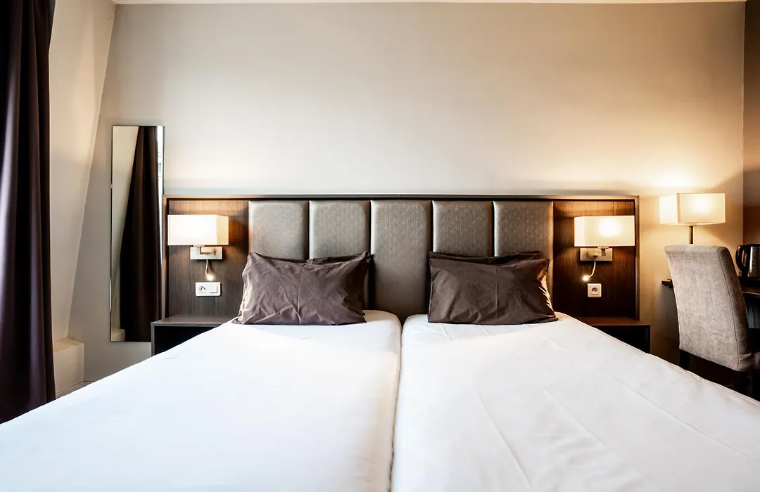 Hotel De Flore - Montmartre-1