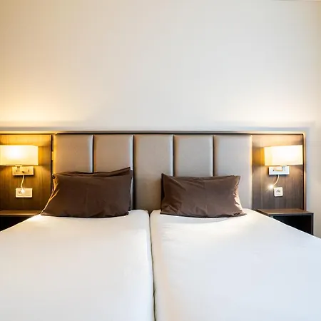Hotel De Flore - Montmartre-3